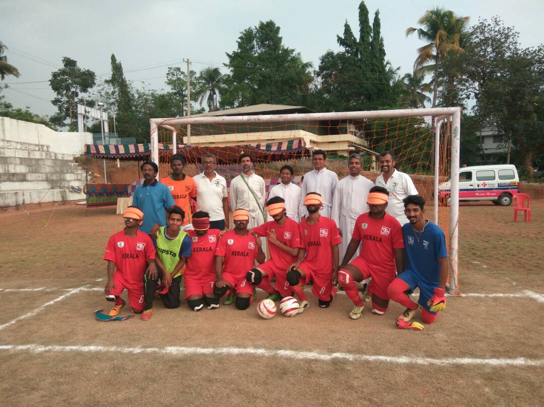 kerala team with orginizers